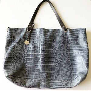 Fiore Italy Womens Blue Leather Croc Embossed Large Leather Adjustable Bag